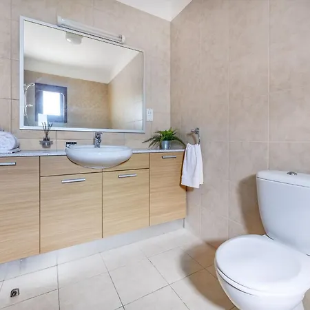 Aa02 Adjacent To Aphrodite Hills- Communal Pool, Garden 아파트