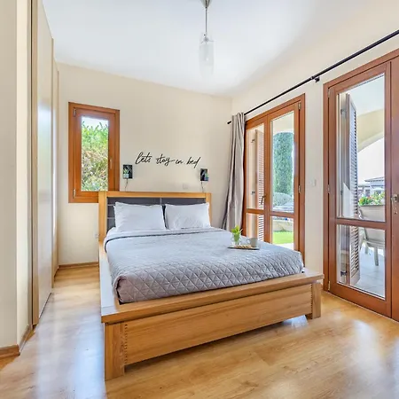 Aa02 Adjacent To Aphrodite Hills- Communal Pool, Garden Apartment *